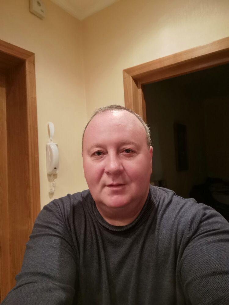  38704318  , 52 ,    