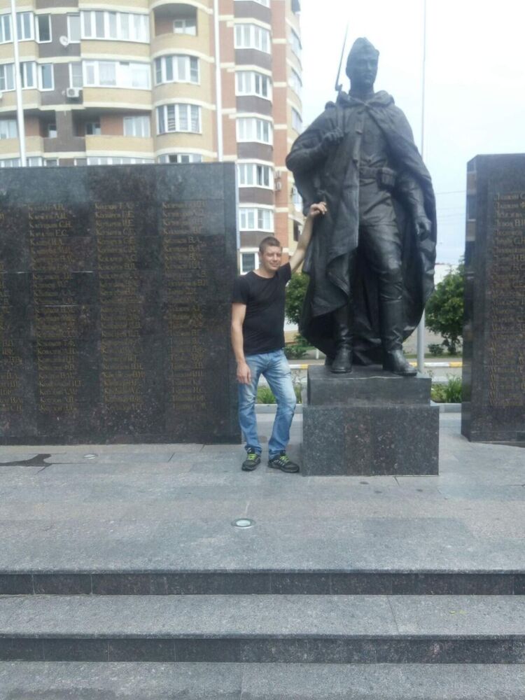  20936778  , 34 ,    
