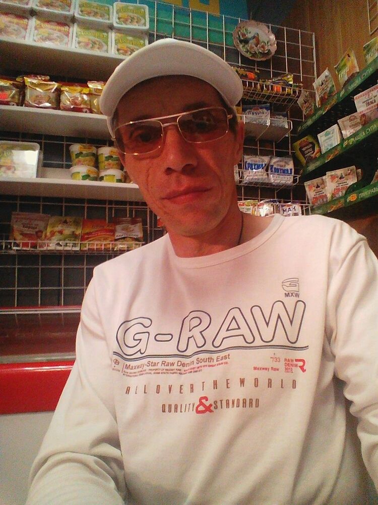  ,   David, 54 ,   