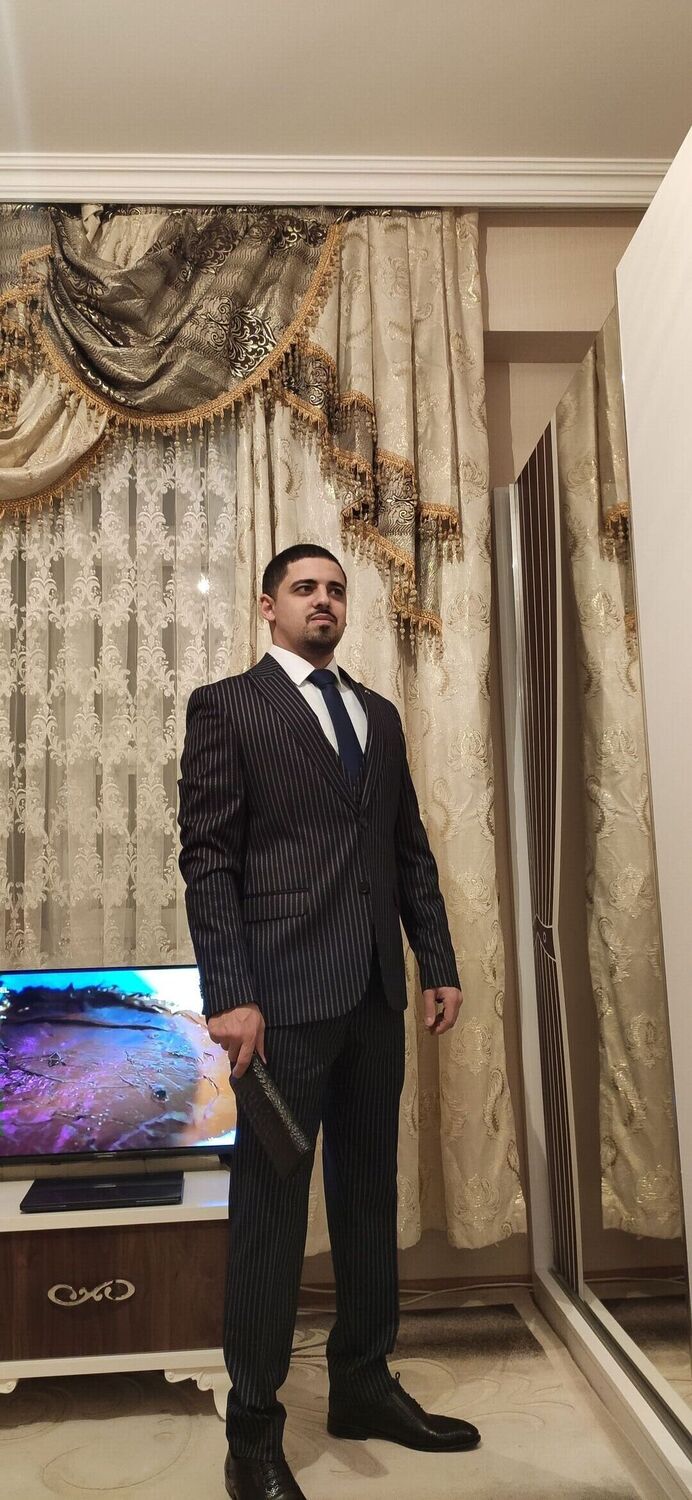  ,   Cavid, 32 ,   ,   