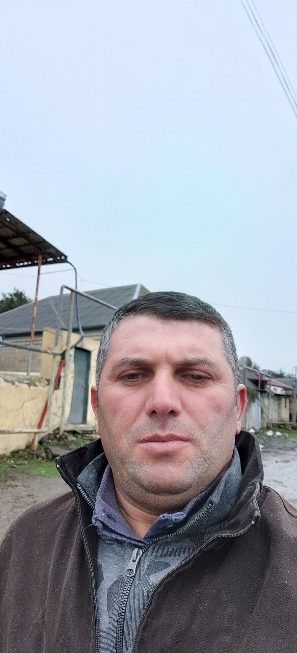  48343898  Seymur, 43 ,    