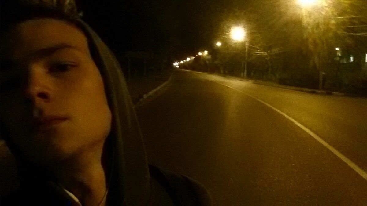  8372928  Max, 27 ,    -