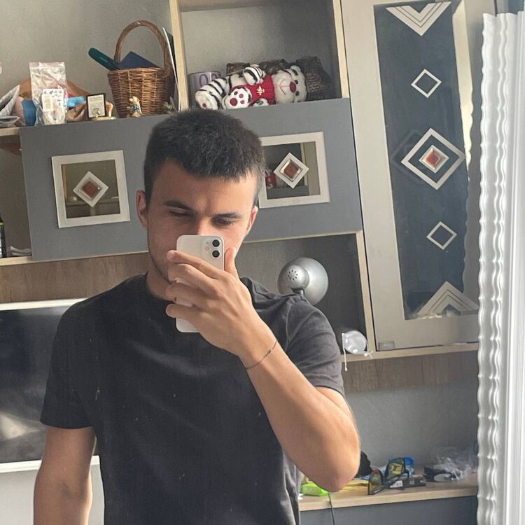  45600818  , 19 ,    