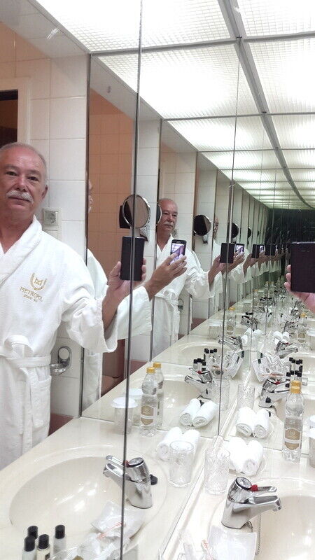  22438248  Nari Man, 66 ,    