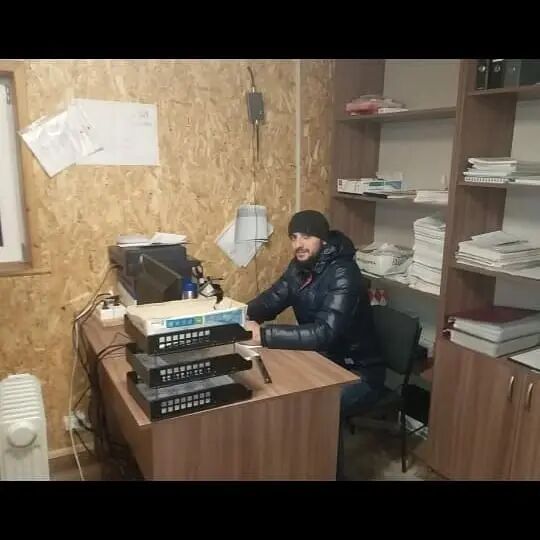  41329478  , 33 ,    