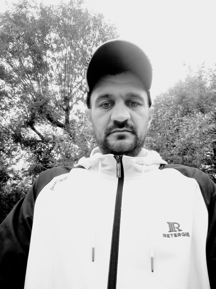  36901848  Sergey, 41 ,    