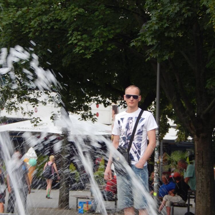 ���� 55431028 ������� Regis, 42 ����, ���� ���������� � �������