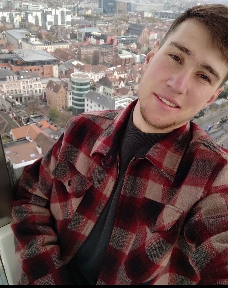  ,   , 24 ,   ,   