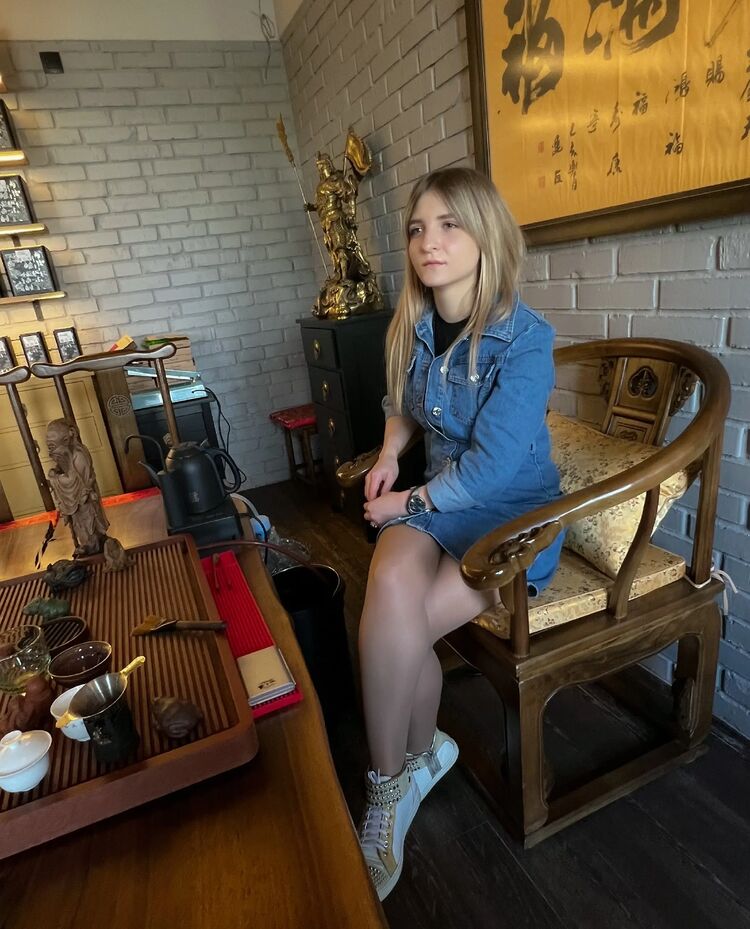 ���� 44928808 ������� �����, 34 ����, ���� ���������� � �����-����������