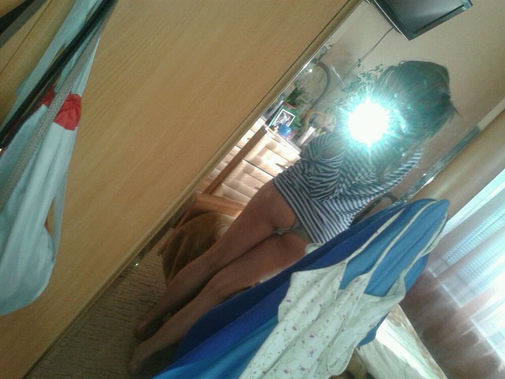  6981868  Anna, 32 ,    