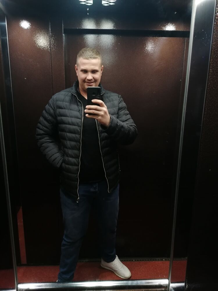  28903398  , 33 ,    
