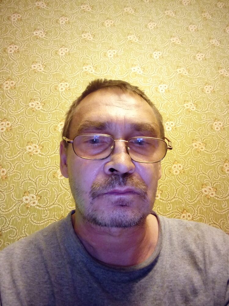  40327038  Vadim, 62 ,    