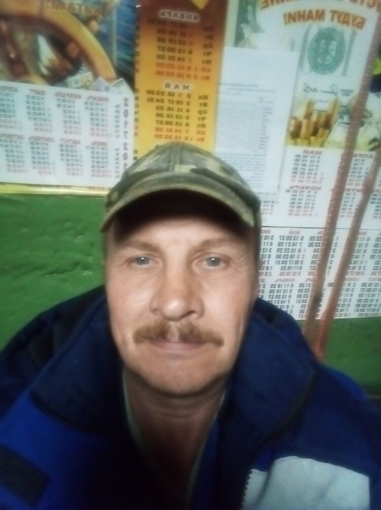  24351638  , 61 ,    