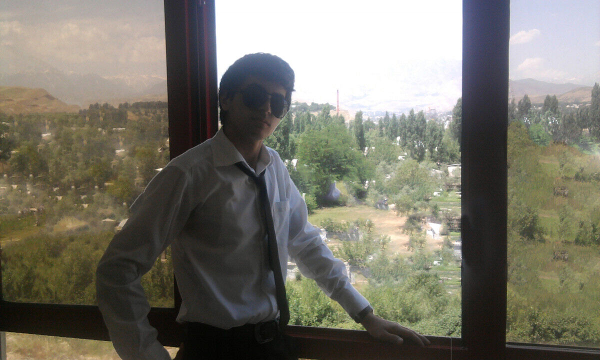  5043818  Rustam, 32 ,    