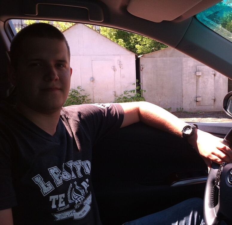  ,   Vlad, 30 ,   