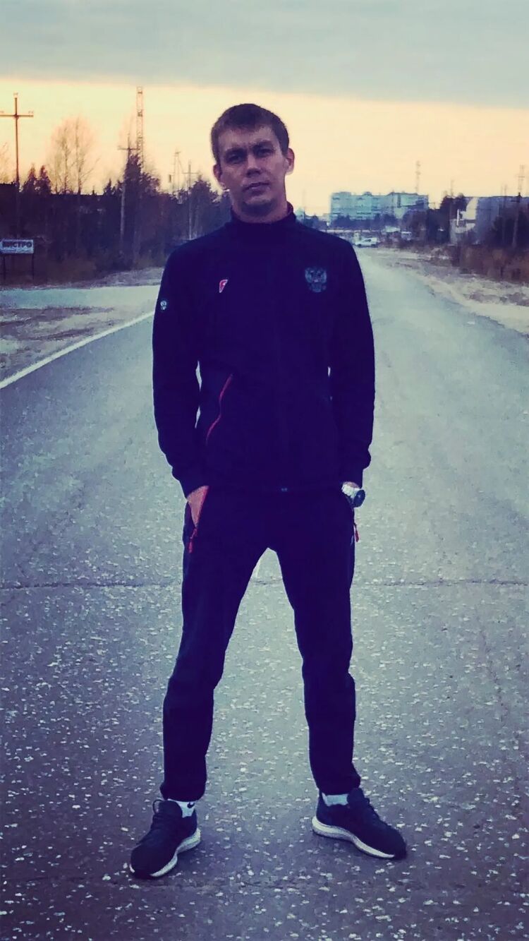  ,   Dmitrij, 32 ,   ,   , c , 