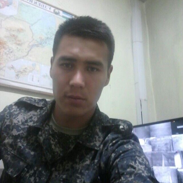  17547018  Davroncek, 30 ,    