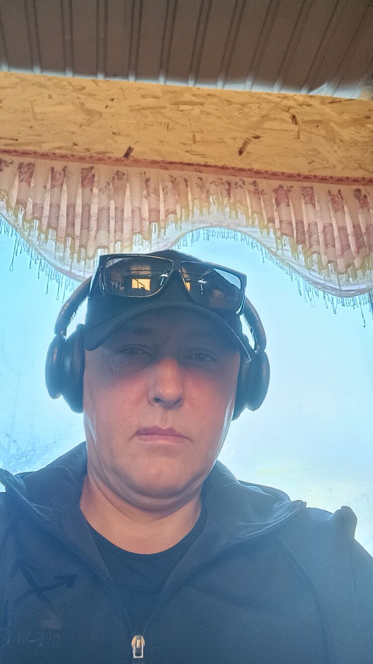  37406658  , 45 ,    