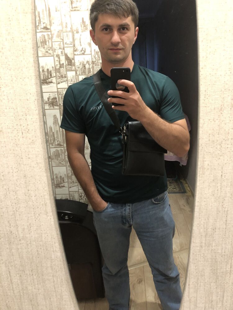  ,   No Name, 32 ,   ,   