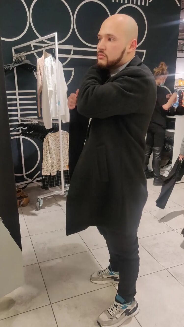 ���� 24556638 ������� ��������, 32 ����, ���� ���������� � �����-����������