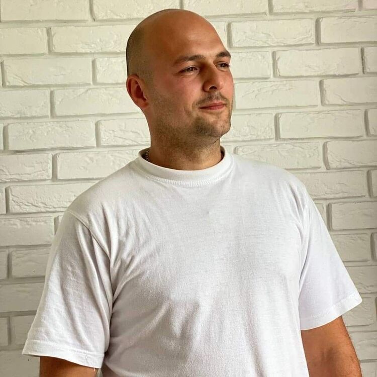  40029168  Sergiy, 35 ,    