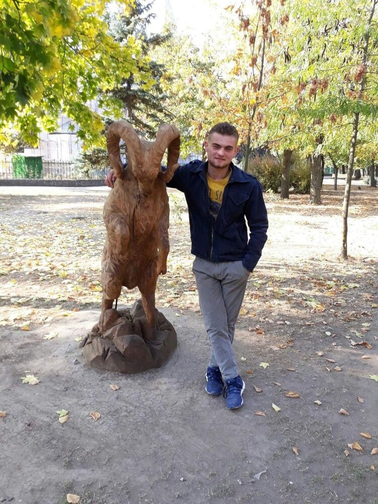  ,   Denis, 26 ,   ,   , c 
