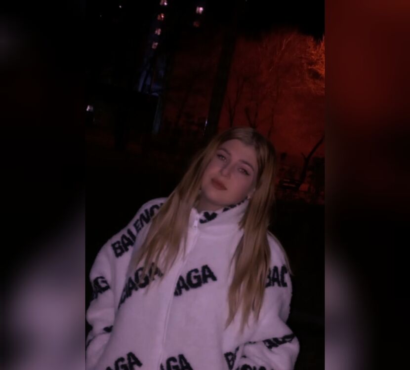  30662228  , 24 ,    