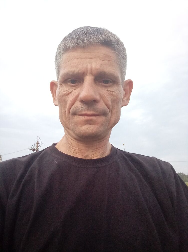  45040588  , 46 ,    