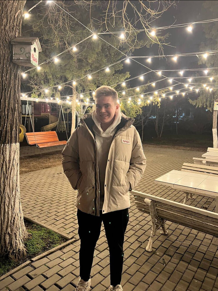 ���� 43873718 ����� �����, 21 ���, ���� ���������� � ����������