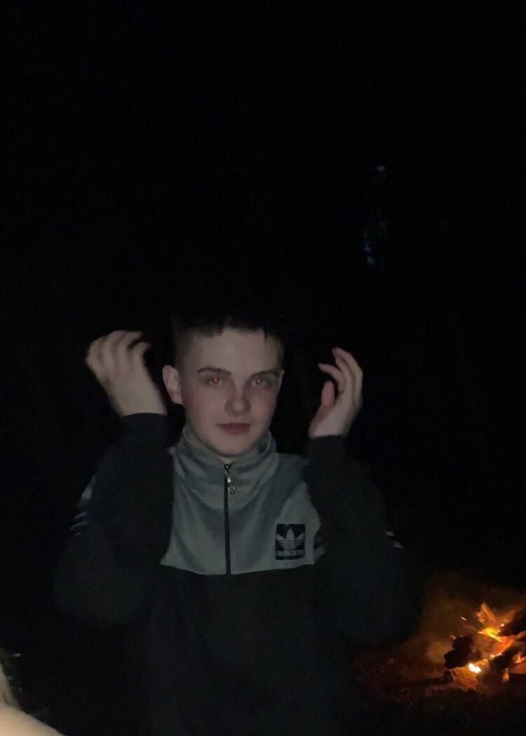  53730148  Sasha, 19 ,    