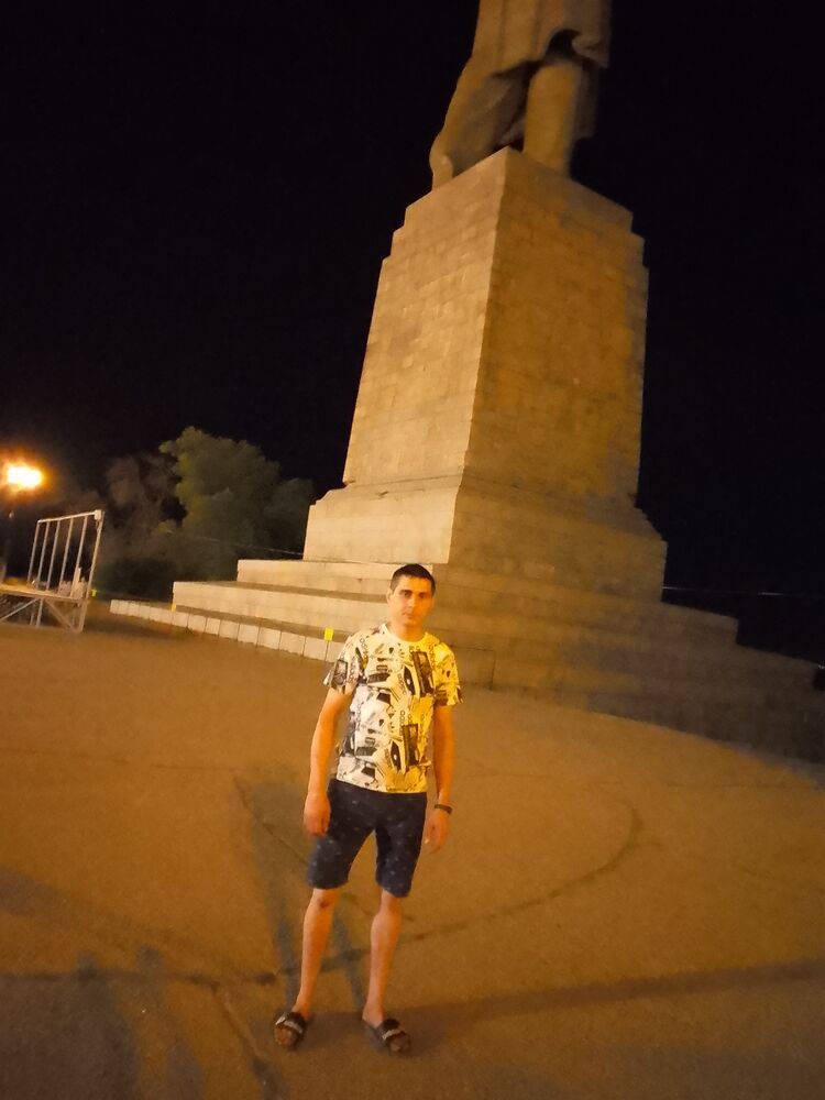  28263878  , 39 ,    
