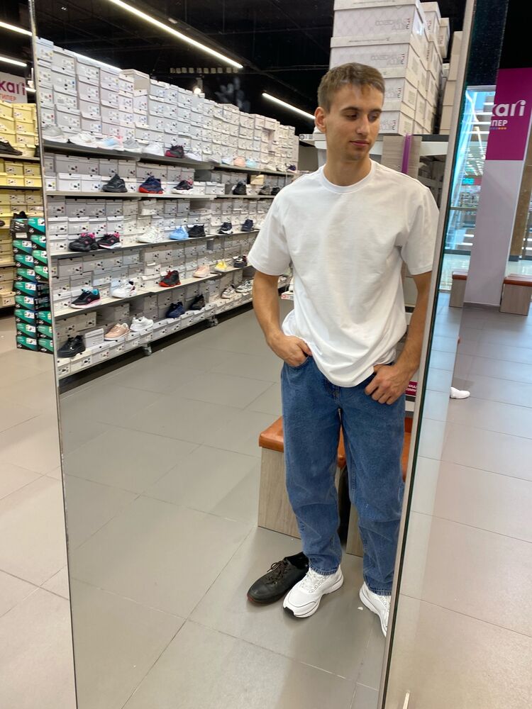  49362318  Daniil, 20 ,     