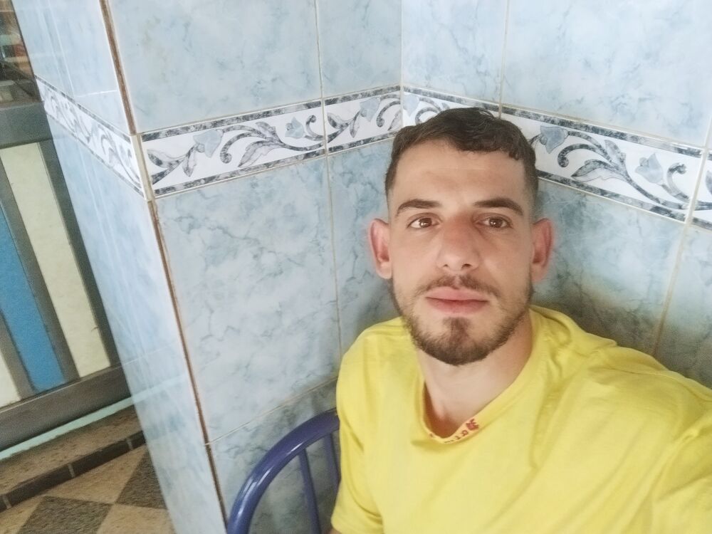  45400048  Zola, 33 ,    Algiers