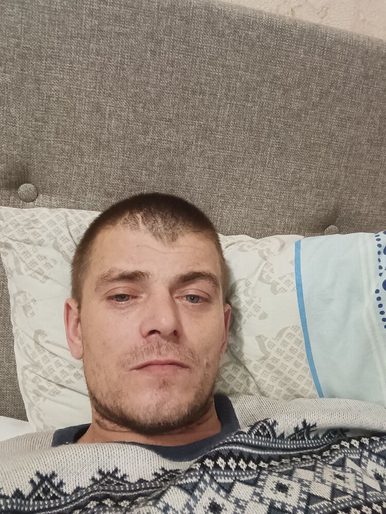  25027618  , 47 ,    