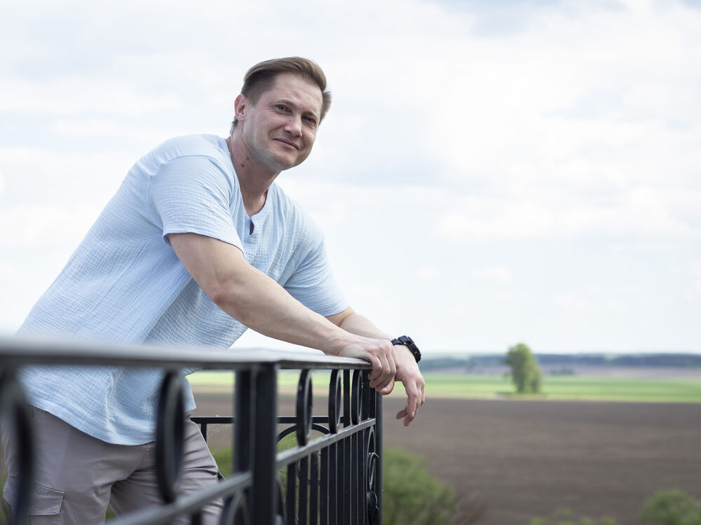  54217528  Sasha, 45 ,    