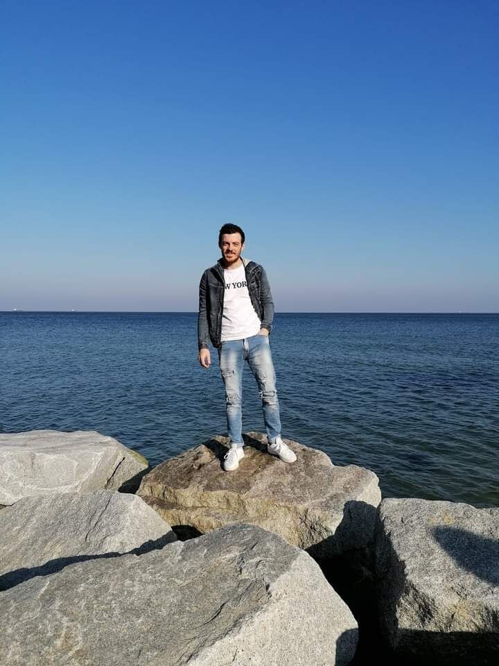  25850958  Giorgi, 25 ,    -