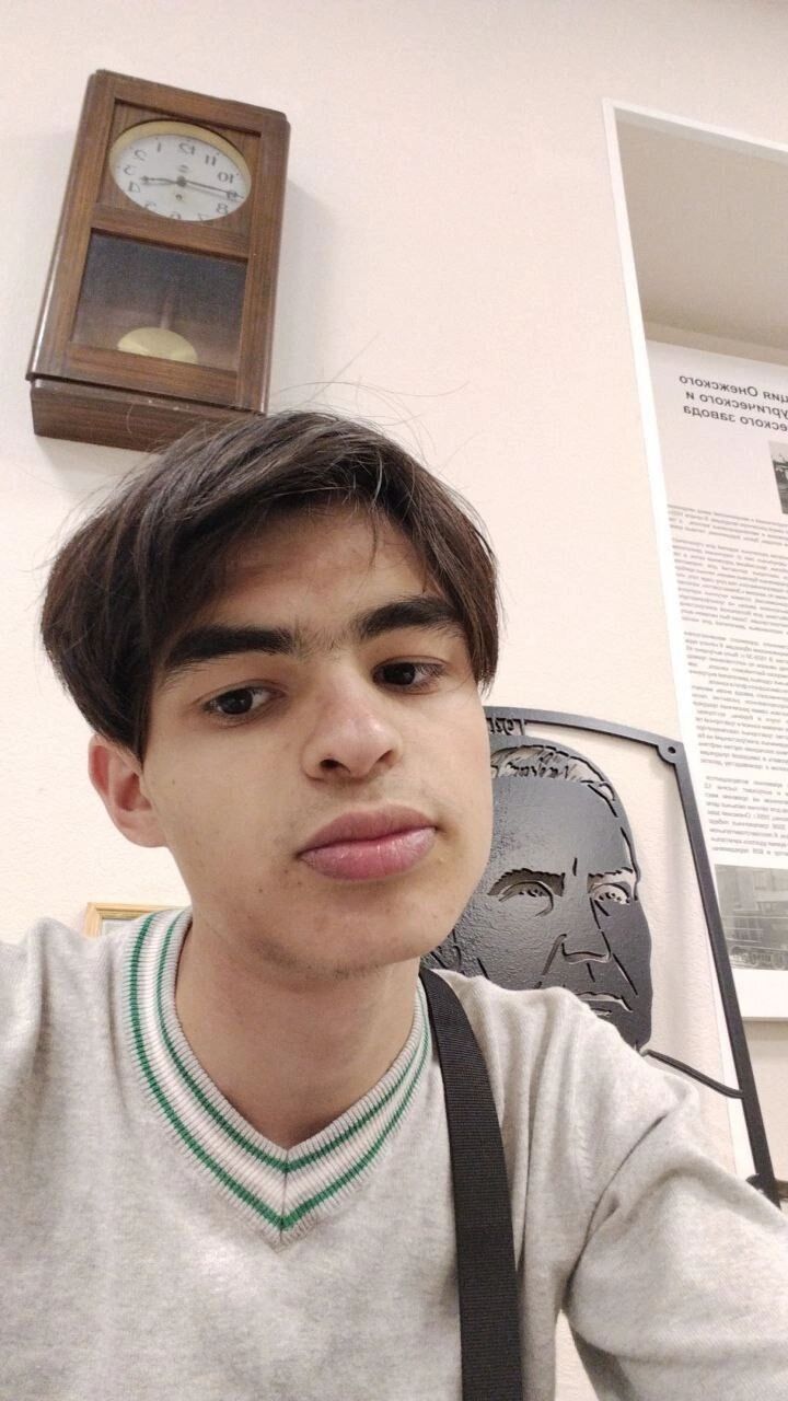  54678778  , 18 ,    -