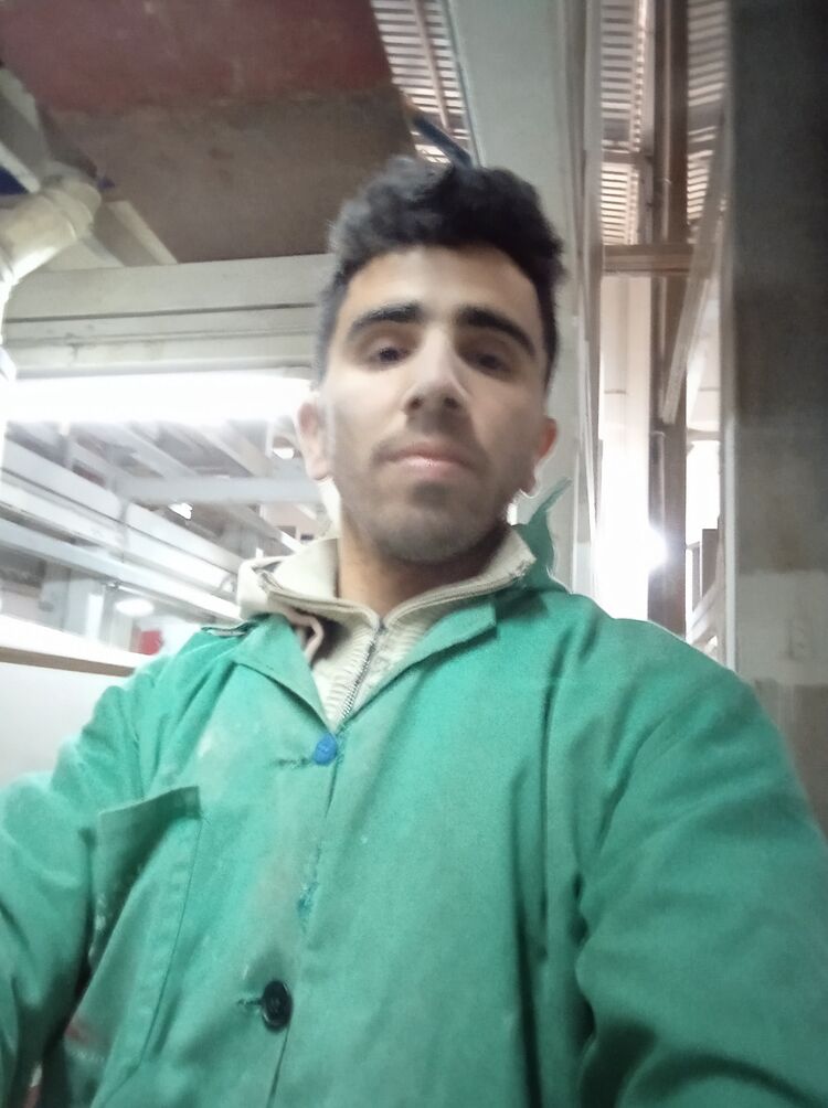  24890238  Samir, 32 ,    Algiers