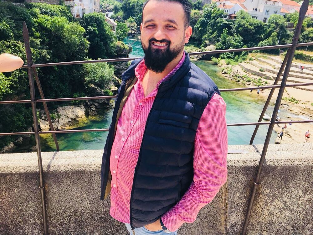  ,   Joe Husnu, 40 ,   ,   