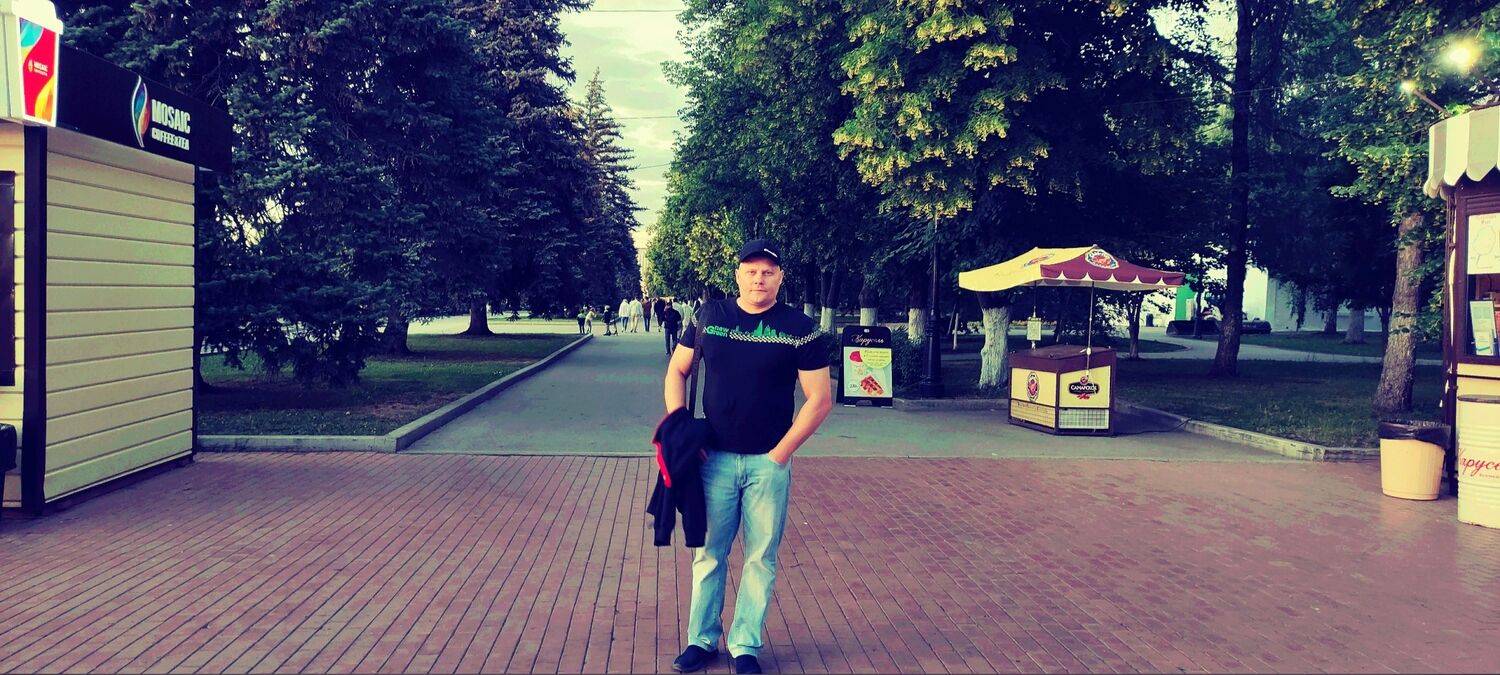  ,   Sergio, 39 ,   ,   , c 