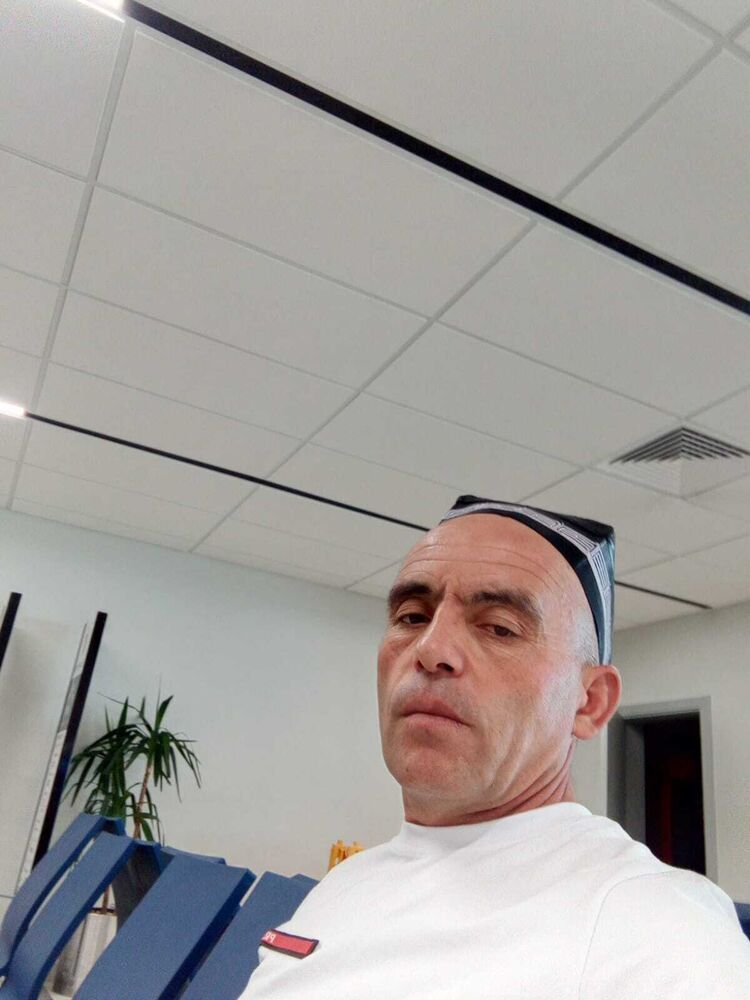  49238338  , 47 ,    