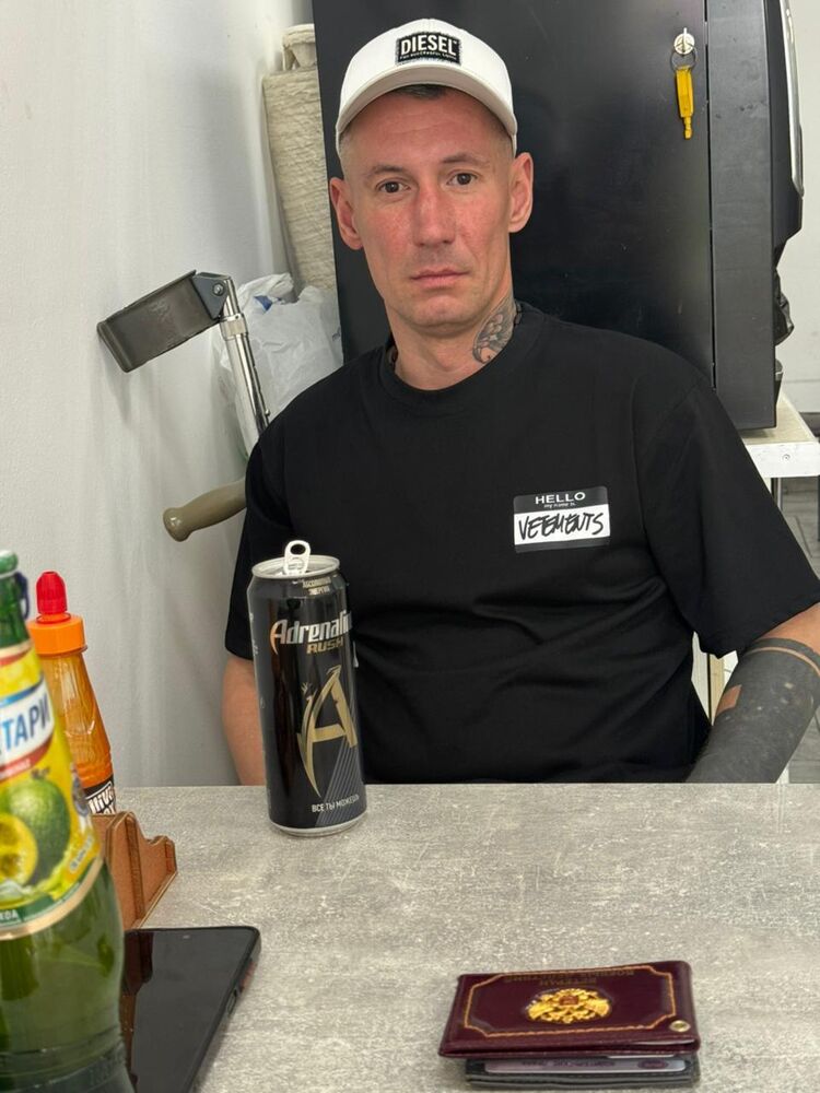  --,   , 41 ,   ,   