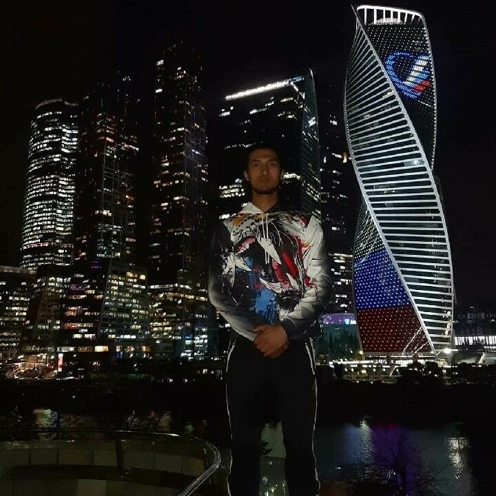  19319578  , 25 ,    -