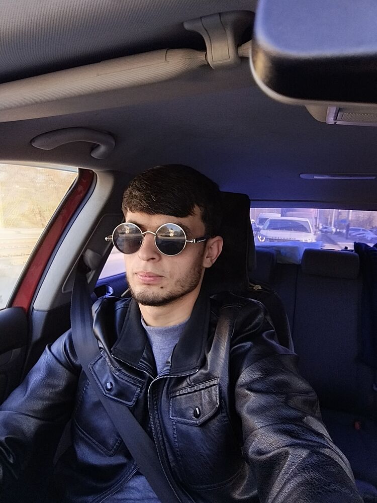  54173338  Shukrullo, 22 ,    