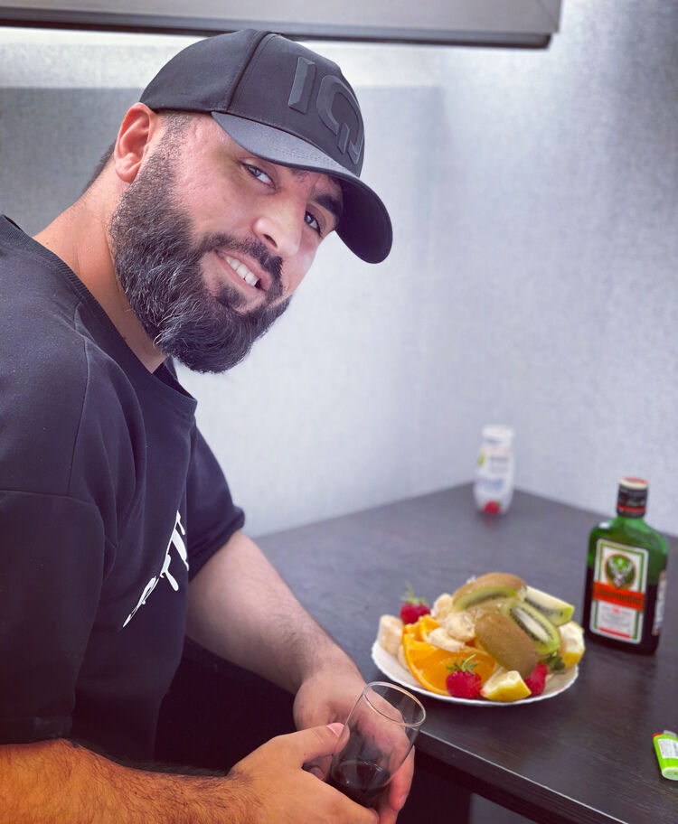 ���� 27380298 ������� �����, 32 ����, ���� ���������� � ������