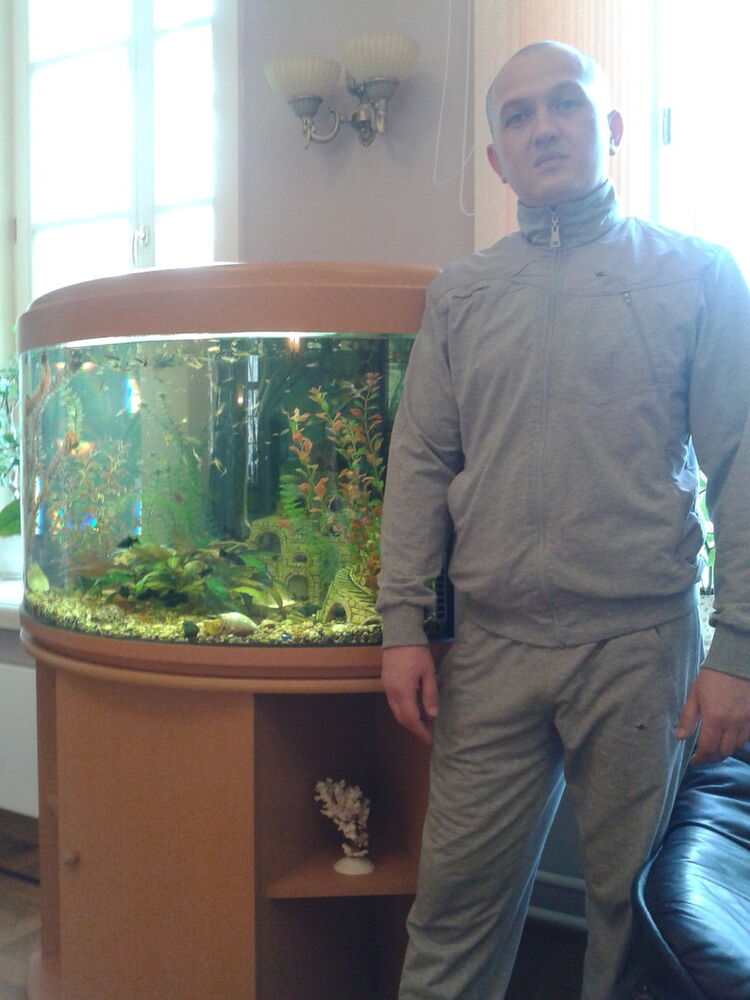  ,   Vadim, 39 ,   