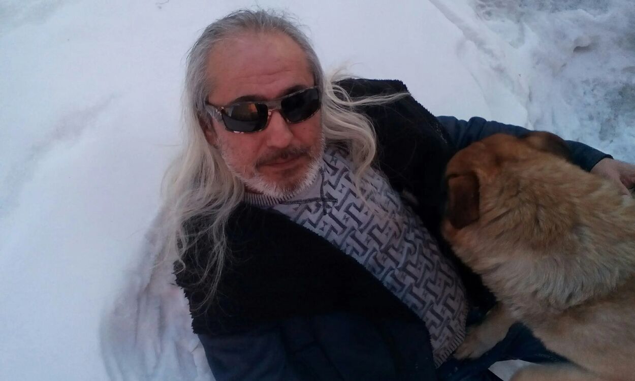  40246748  Alisher, 58 ,    