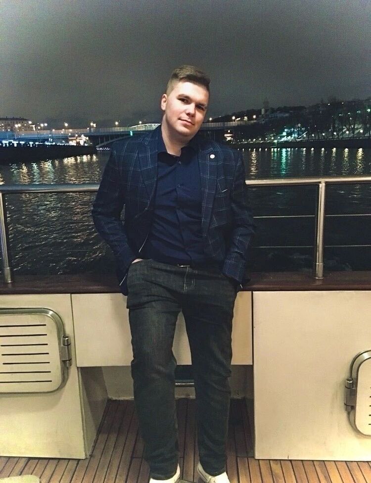 ���� 52985748 ����� ����, 23 ����, ���� ���������� � �����