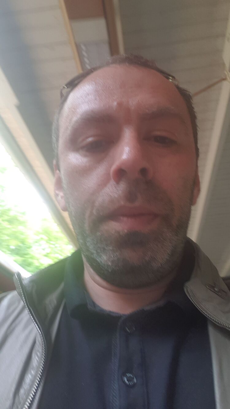  ,   Igor, 46 ,   ,   , c 