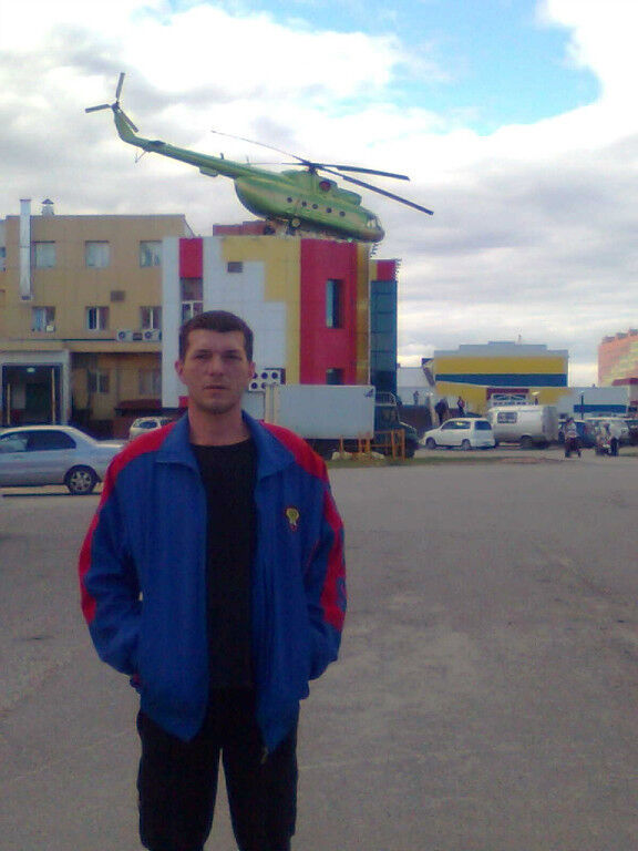  8515838  , 52 ,    -